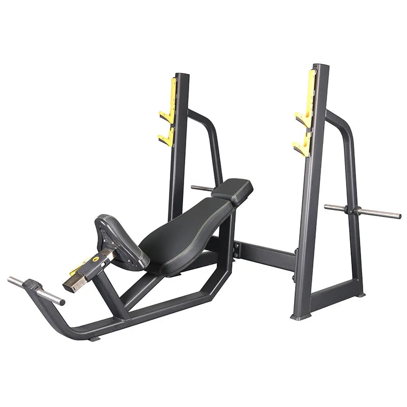 Cito Thriven seated chest press machine with padded seat and handles, designed for upper body strength training.
